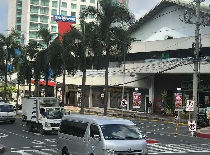 Cubao Manhattanheights Unit 7ef Tower B, 1br